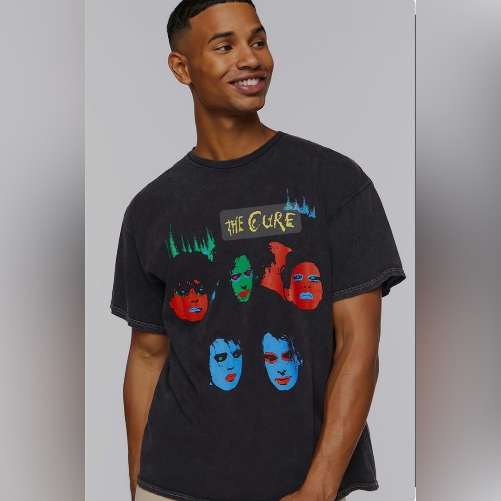 NWT! The Cure Tee Size Medium